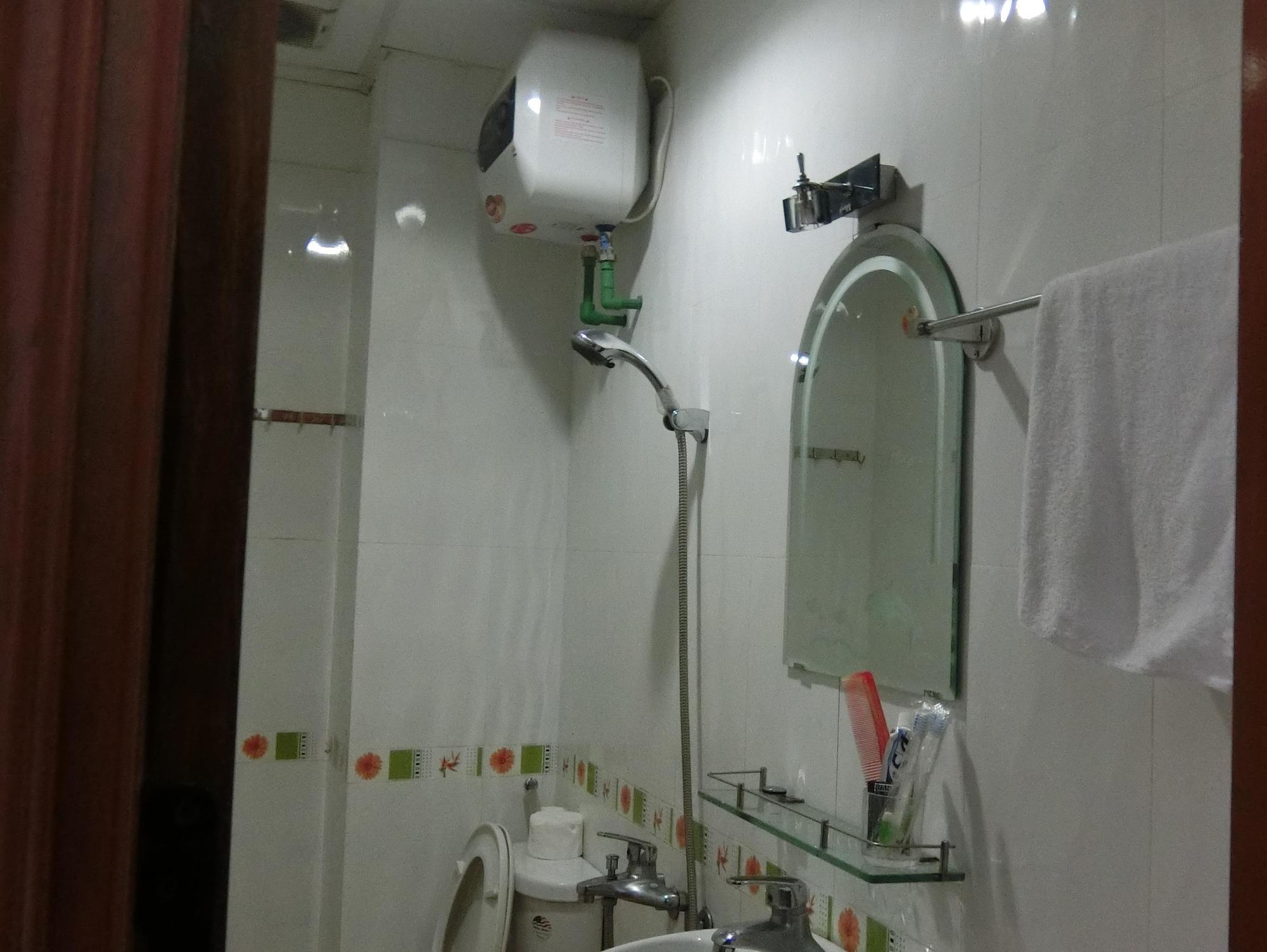 Tai Hai Guesthouse Hue Exterior photo