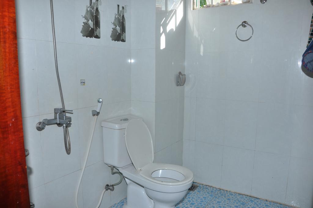 Tai Hai Guesthouse Hue Exterior photo